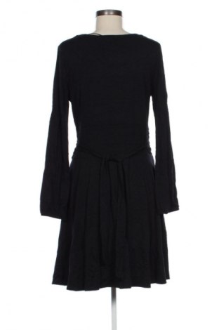 Kleid K-design, Größe L, Farbe Schwarz, Preis 31,99 €