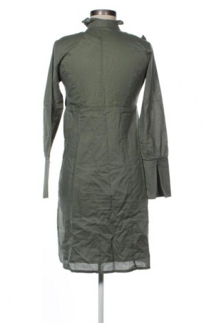 Kleid Laga, Größe S, Farbe Grün, Preis € 14,77