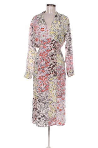 Рокля Lala Berlin, Размер M, Цвят Многоцветен, Цена 164,99 лв.