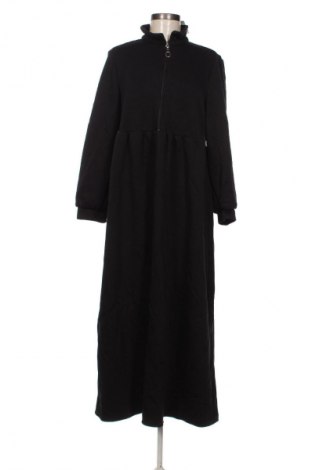 Kleid Line, Größe XL, Farbe Schwarz, Preis 23,99 €