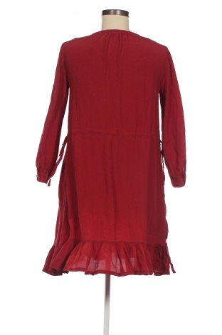 Sukienka Weekend Max Mara, Rozmiar L, Kolor Czerwony, Cena 347,13 zł