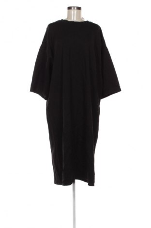 Sukienka NEW COLLECTION, Rozmiar XL, Kolor Czarny, Cena 157,99 zł