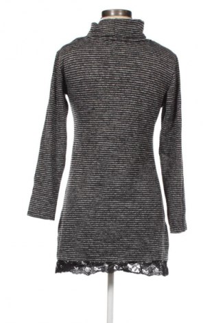 Rochie Naheva, Mărime M, Culoare Multicolor, Preț 165,99 Lei