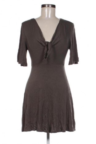 Kleid New Look, Größe M, Farbe Grün, Preis € 14,99
