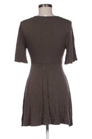 Kleid New Look, Größe M, Farbe Grün, Preis € 14,99