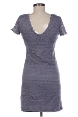 Kleid ONLY, Größe S, Farbe Grau, Preis 13,81 €