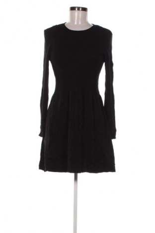 Kleid ONLY, Größe M, Farbe Schwarz, Preis € 18,99