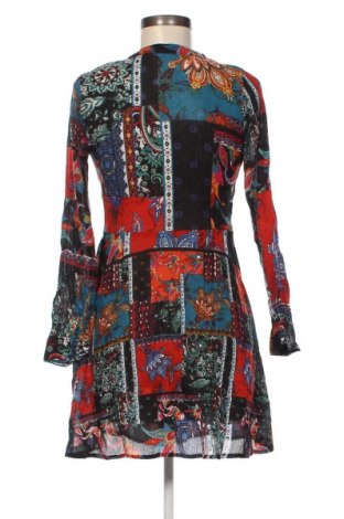 Kleid Peace + Love, Größe S, Farbe Mehrfarbig, Preis 59,99 €