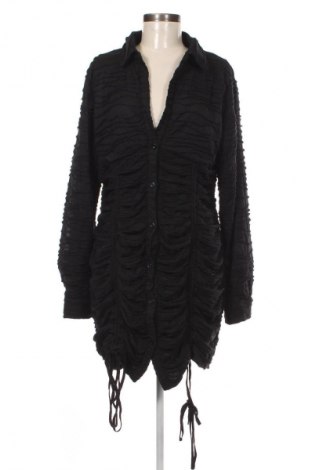 Kleid Pretty Little Thing, Größe XL, Farbe Mehrfarbig, Preis 16,99 €