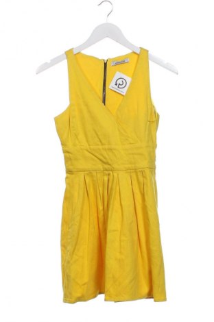 Šaty  Pull&Bear, Velikost S, Barva Žlutá, Cena  366,00 Kč