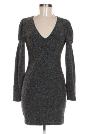 Kleid Pull&Bear, Größe L, Farbe Mehrfarbig, Preis 14,83 €