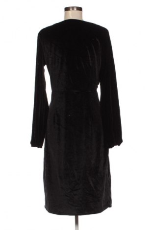 Kleid Reserved, Größe L, Farbe Schwarz, Preis € 20,99