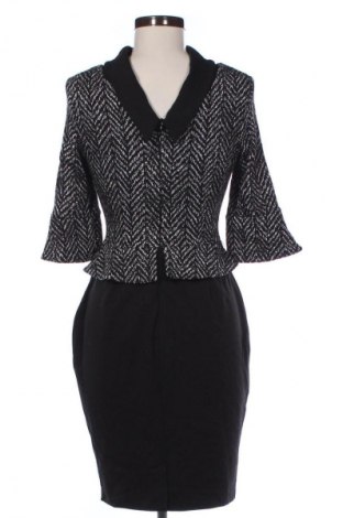 Rochie Rinascimento, Mărime S, Culoare Multicolor, Preț 283,99 Lei