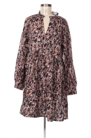 Rochie SHEIN, Mărime XL, Culoare Multicolor, Preț 100,99 Lei