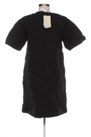 Kleid Saint Tropez, Größe M, Farbe Schwarz, Preis 30,99 €