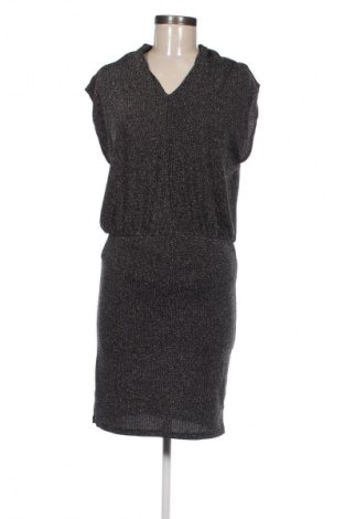 Rochie Sparkz, Mărime M, Culoare Multicolor, Preț 77,99 Lei