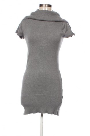 Kleid Spicy Sugar, Größe M, Farbe Grau, Preis 24,55 €