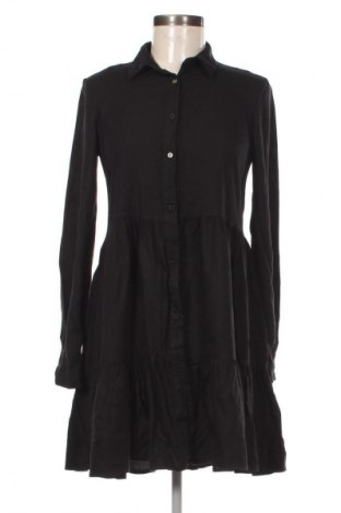 Sukienka Stradivarius, Rozmiar S, Kolor Czarny, Cena 110,99 zł
