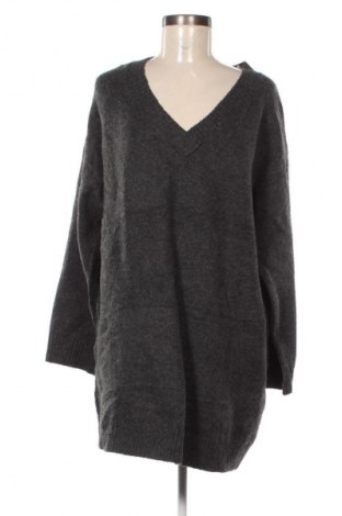 Šaty  Stradivarius, Velikost S, Barva Šedá, Cena  399,00 Kč