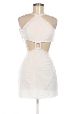 Kleid Stradivarius, Größe S, Farbe Weiß, Preis 27,70 €