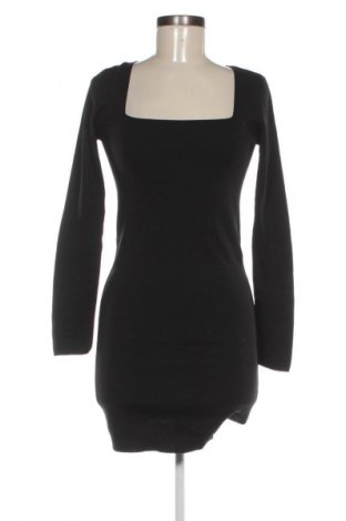 Rochie Stradivarius, Mărime S, Culoare Negru, Preț 47,99 Lei