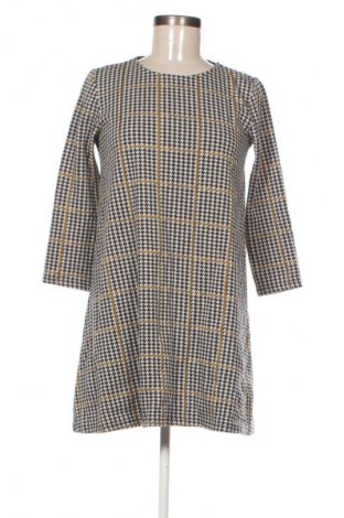 Rochie Stradivarius, Mărime M, Culoare Multicolor, Preț 100,99 Lei