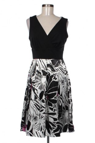 Kleid Studio I, Größe M, Farbe Mehrfarbig, Preis 19,99 €