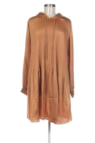 Ruha TWINSET, Méret M, Szín Narancssárga
, Ár 75 569 Ft