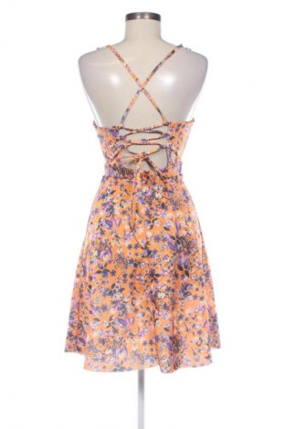 Rochie Trendyol, Mărime S, Culoare Multicolor, Preț 128,62 Lei