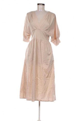 Kleid Unbranded, Größe M, Farbe Beige, Preis € 22,39