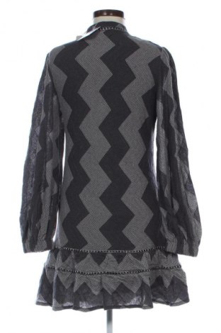 Sukienka Unbranded, Rozmiar M, Kolor Kolorowy, Cena 150,99 zł