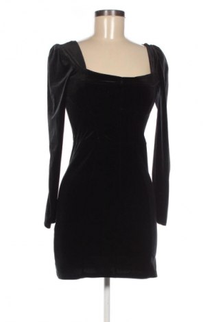 Rochie Urban Outfitters, Mărime S, Culoare Negru, Preț 126,32 Lei