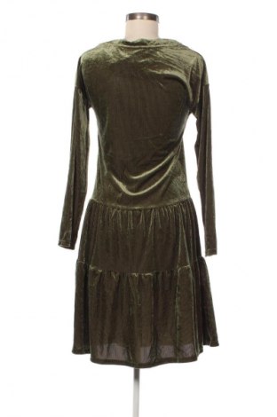 Kleid Urban Threads, Größe M, Farbe Grün, Preis € 20,99