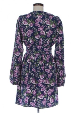 Kleid VILA, Größe M, Farbe Mehrfarbig, Preis € 13,82
