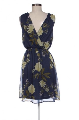 Φόρεμα Vero Moda, Μέγεθος XS, Χρώμα Πολύχρωμο, Τιμή 13,80 €
