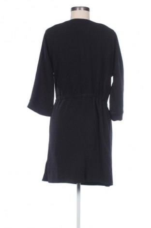 Šaty  Vero Moda, Velikost M, Barva Černá, Cena  346,00 Kč