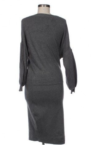 Kleid Vero Moda, Größe S, Farbe Grau, Preis € 14,00