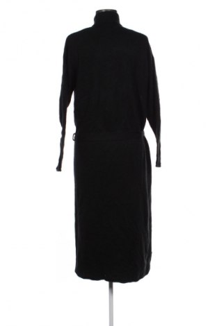 Šaty  Vero Moda, Velikost M, Barva Černá, Cena  479,00 Kč
