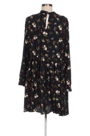 Šaty  Vero Moda, Velikost L, Barva Vícebarevné, Cena  342,00 Kč