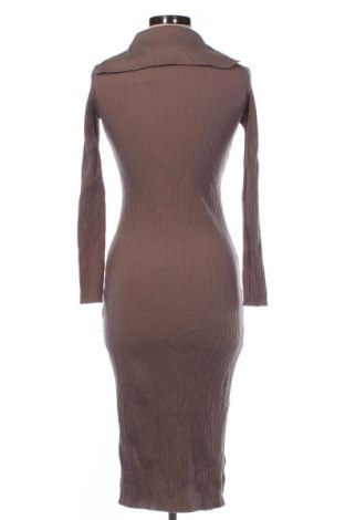 Рокля Zara, Размер M, Цвят Кафяв, Цена 34,99 лв.