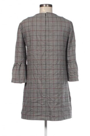 Kleid Zara, Größe M, Farbe Mehrfarbig, Preis € 15,99