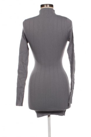 Rochie Zara, Mărime S, Culoare Gri, Preț 93,99 Lei