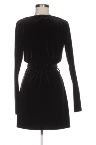 Rochie Zara, Mărime M, Culoare Negru, Preț 37,99 Lei