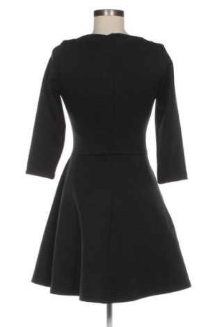Sukienka Zara, Rozmiar S, Kolor Czarny, Cena 88,99 zł