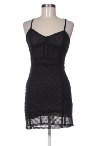 Kleid Zara Trafaluc, Größe M, Farbe Schwarz, Preis 24,99 €