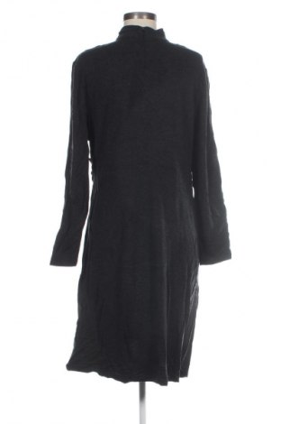 Ruha Zero, Méret XL, Szín Fekete, Ár 29 089 Ft