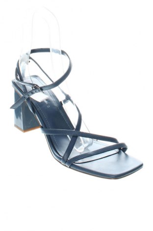 Sandalen Pull&Bear, Größe 41, Farbe Blau, Preis 19,95 €