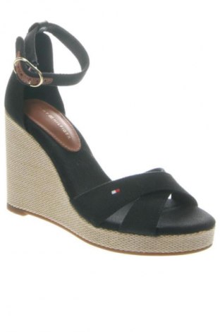 Sandále Tommy Hilfiger, Veľkosť 37, Farba Viacfarebná, Cena  67,95 €