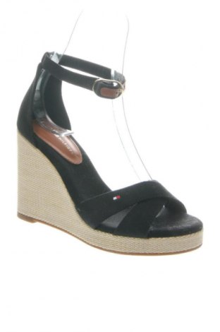 Sandále Tommy Hilfiger, Veľkosť 38, Farba Čierna, Cena  67,95 €