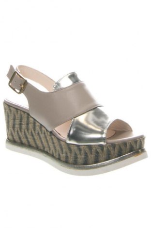 Sandale Unbranded, Mărime 36, Culoare Multicolor, Preț 322,99 Lei